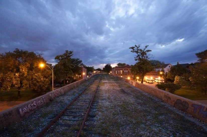 10 post-apocalyptic locations in major cities around the world 10 post-apocalyptic locations in major cities around the world