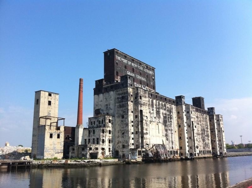 10 post-apocalyptic locations in major cities around the world 10 post-apocalyptic locations in major cities around the world