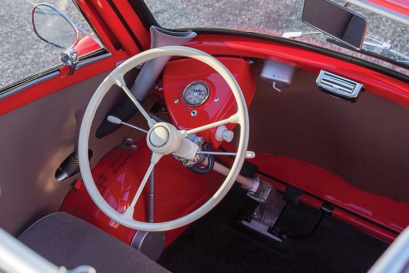 12 de los coches más extraños que el mundo ha visto 12 de los coches más extraños que el mundo ha visto