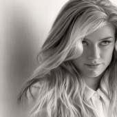 12 hermosas chicas en Hyper-realista a lápiz retratos de Musa Celik