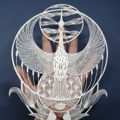 12 hermosas obras de arte en papel cortadas a mano con motivos de la naturaleza, de Pippa Dyrlaga