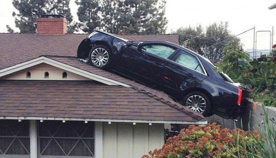 15 accidentes de tráfico reales que parecen los marcos de películas llenas de acción