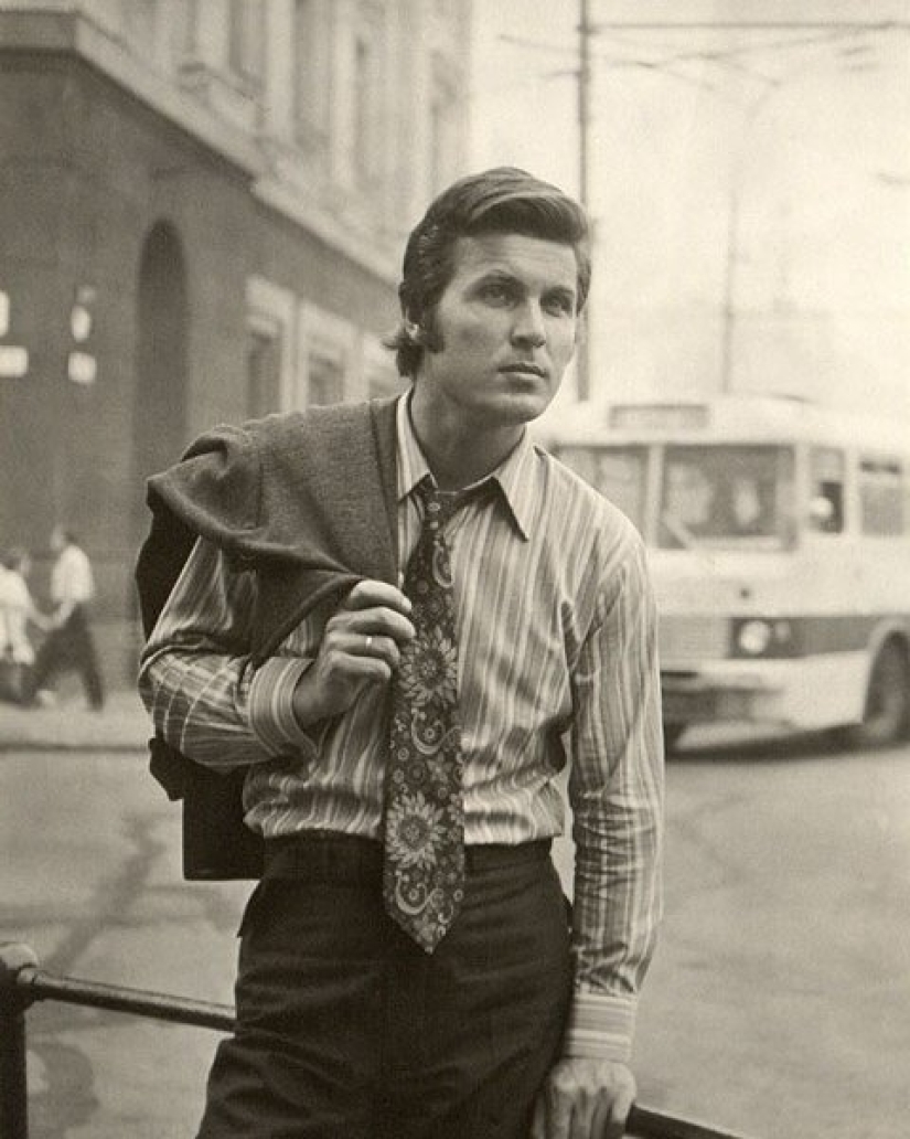 15 fotos inesperadas de celebridades rusas, donde es difícil reconocerlas