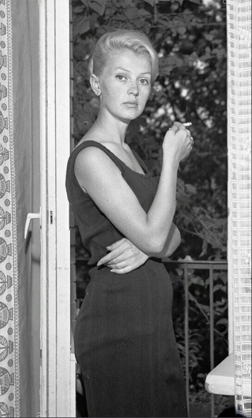 15 of the first beauties of Soviet cinema in the works of photographer Georgy Ter-Ovanesov 15 of the first beauties of Soviet cinema in the works of photographer Georgy Ter-Ovanesov