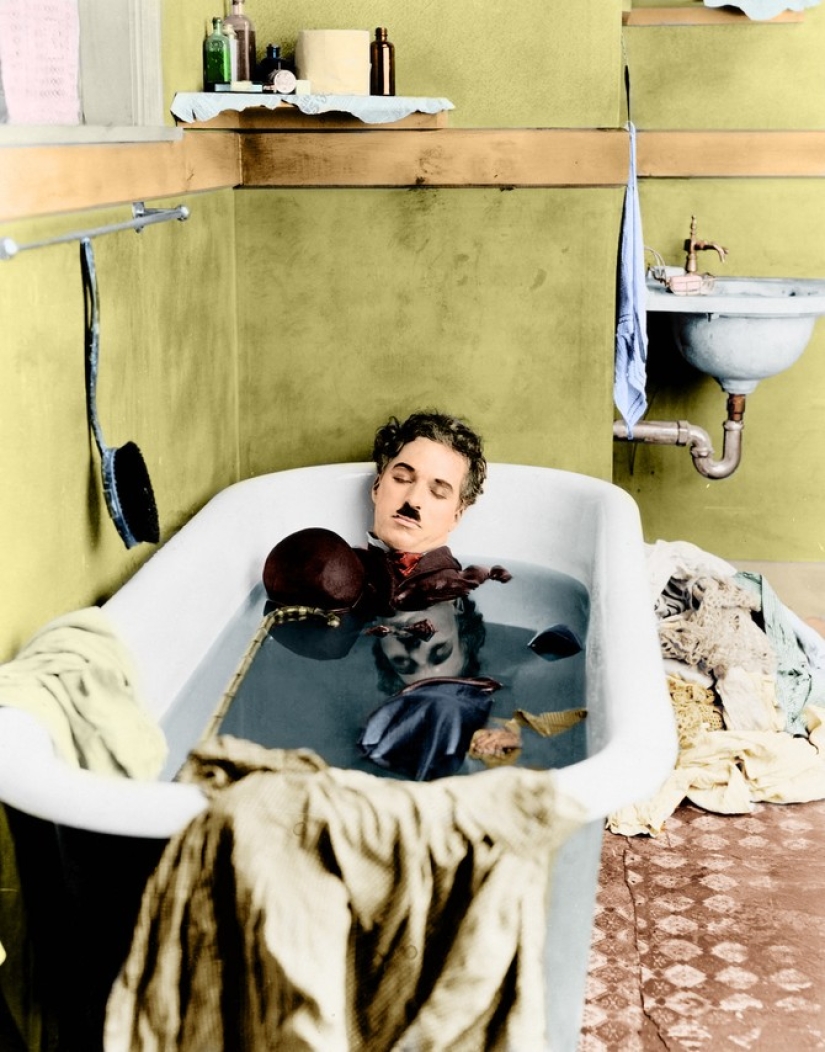 15 rare colored photos of Charlie Chaplin made in the 1910-1930 years 15 rare colored photos of Charlie Chaplin made in the 1910-1930 years