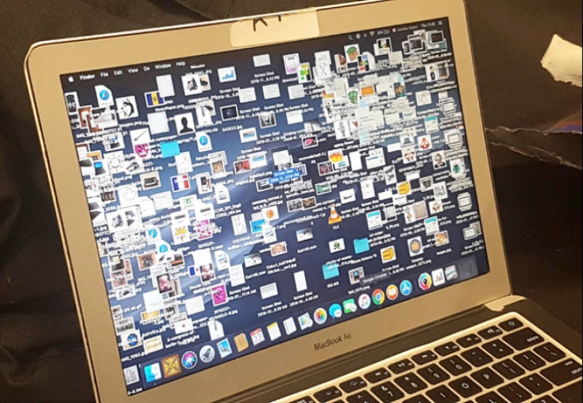 17 annoying habits that will get under your skin any