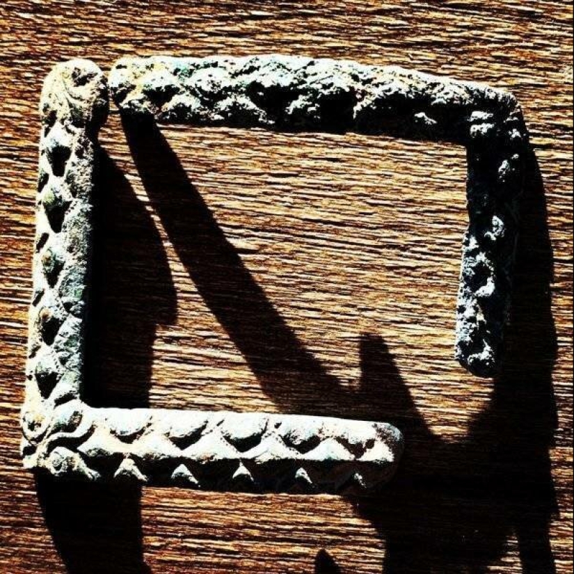 18 personas que han encontrado el tesoro usando un detector de metales 18 personas que han encontrado el tesoro usando un detector de metales