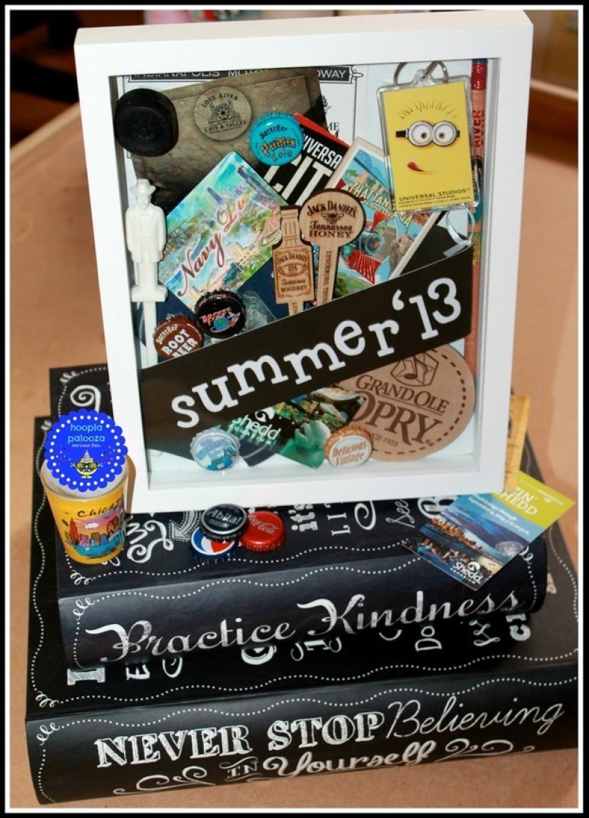 18 ways to store souvenirs from your travels and trips