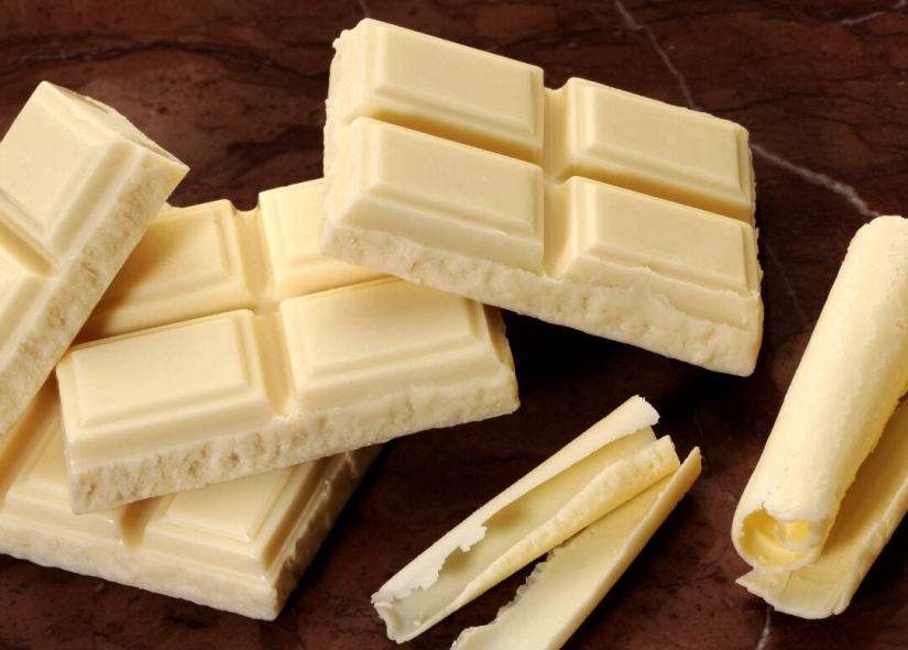 20 ambiguous foods and dishes that are either loved or hated