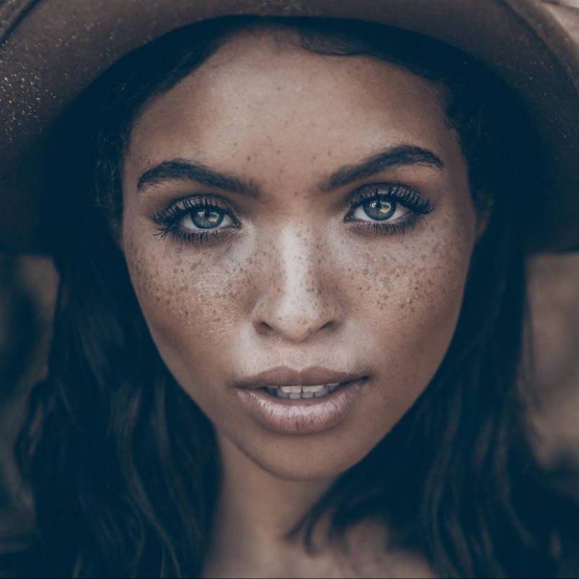 20 chicas mestizas impactando con su belleza 20 chicas mestizas impactando con su belleza