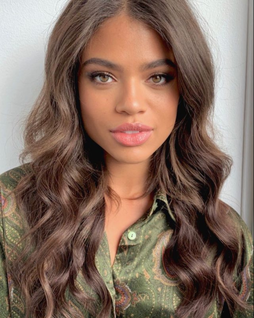 20 chicas mestizas impactando con su belleza 20 chicas mestizas impactando con su belleza