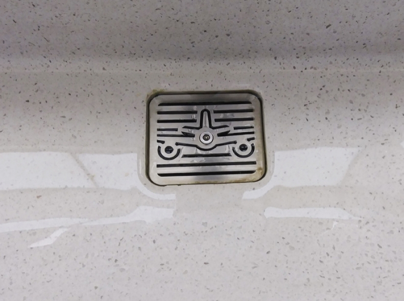 20 everyday things, the design of which bothered the real geniuses.