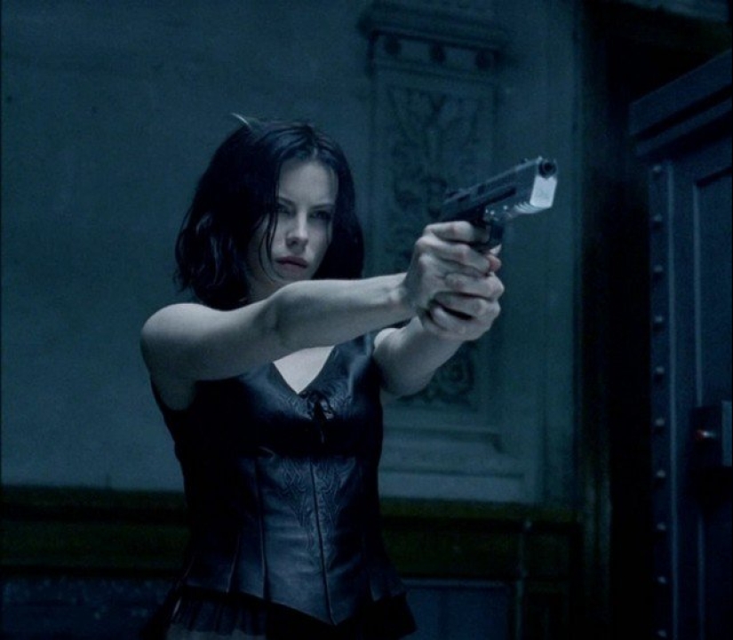 20 famous girls with guns in their hands 20 famous girls with guns in their hands