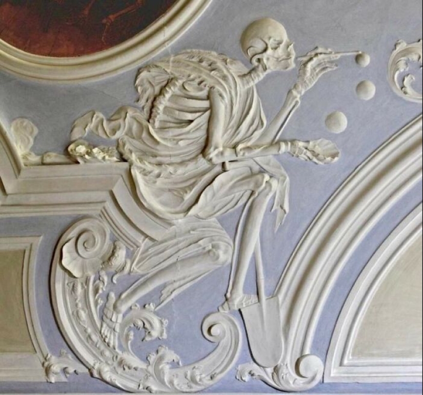 20 Fascinating Finds That Offer A Glimpse Into The Distant Past