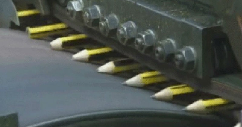 20 gifs pegajosos sobre el hipnotizante proceso de producción 20 gifs pegajosos sobre el hipnotizante proceso de producción