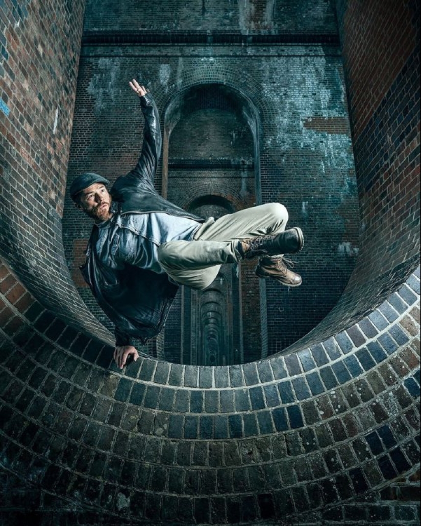 20 incredibly dynamic shots from the master of cinematic photo shoots Mark McGee 20 incredibly dynamic shots from the master of cinematic photo shoots Mark McGee