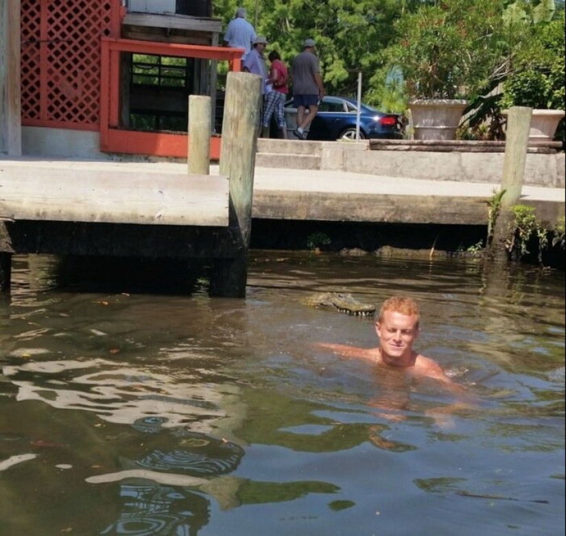 20 photos in which all the most interesting things happen in the background