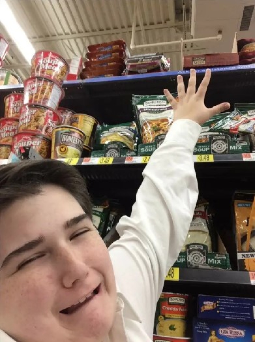 20 photos that show all the suffering of people of low stature