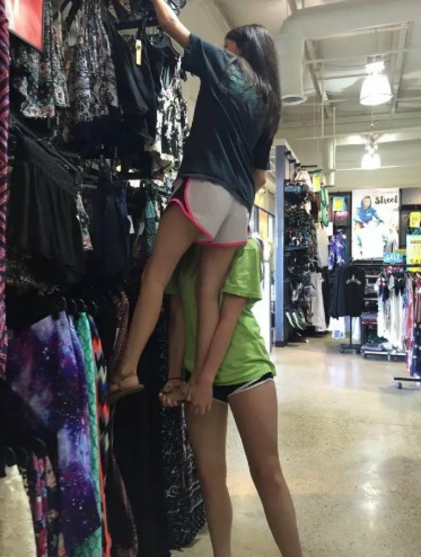 20 photos that show all the suffering of people of low stature