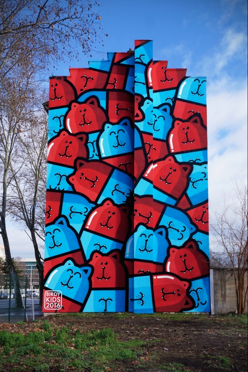 20 street art works on the verge of art and hooliganism 20 street art works on the verge of art and hooliganism