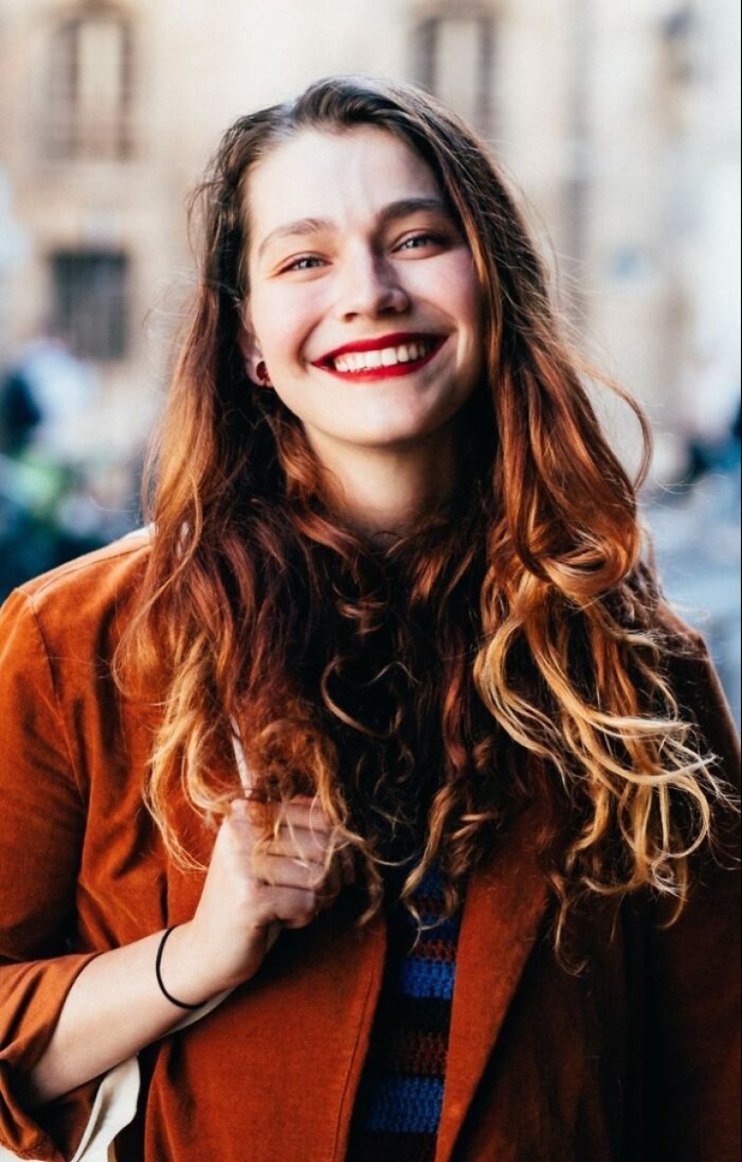 20 Stylish People This Photographer Captured On The Street