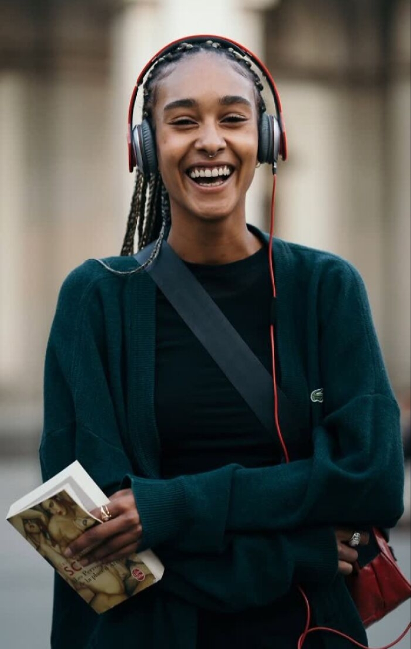 20 Stylish People This Photographer Captured On The Street
