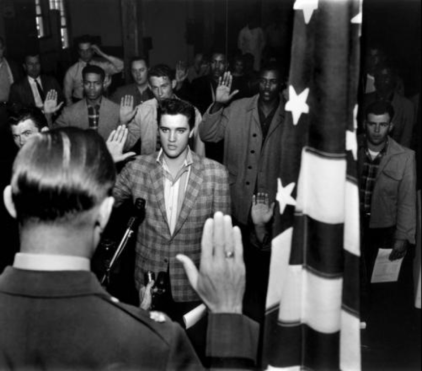 21 rare photos of the king of rock and roll Elvis Presley 21 rare photos of the king of rock and roll Elvis Presley