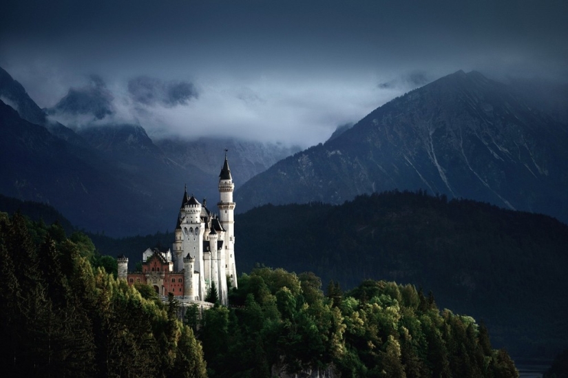 22 amazing landscapes inspired by the fairy tales of the Brothers Grimm