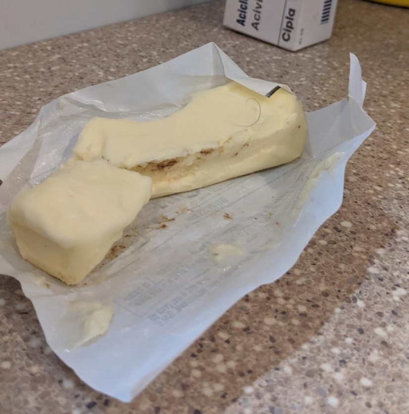 22 annoying habits of people who need to pay extra for living with