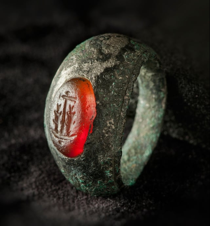 22 Archaeological Artifacts That Upend Views of the Past