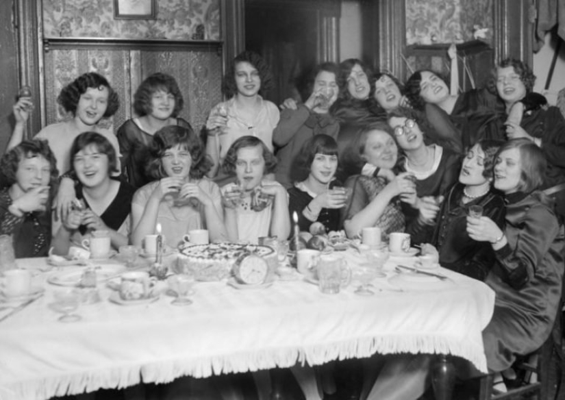 22 atmospheric photos that will give you an unexpected look at history 22 atmospheric photos that will give you an unexpected look at history