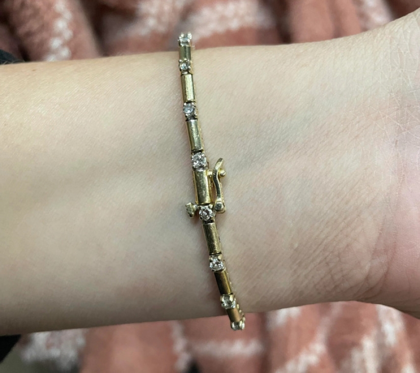 22 cases when it turned out to grab cool things for a low price 22 cases when it turned out to grab cool things for a low price