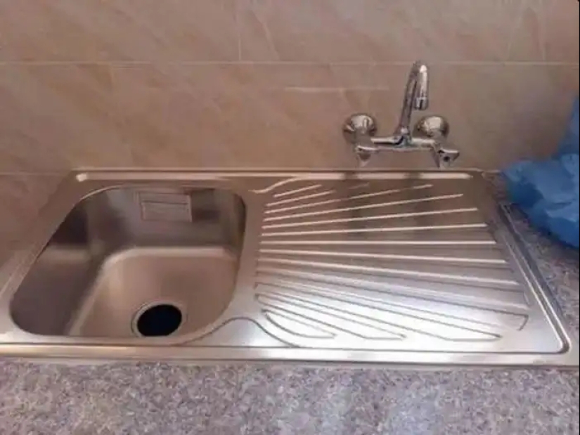 22 cases when the task was extremely simple, but they failed to cope with it 22 cases when the task was extremely simple, but they failed to cope with it