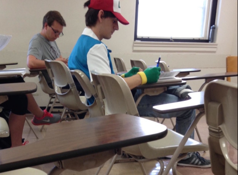 22 Desperate Video Game Fans Bring Them Into Real Life