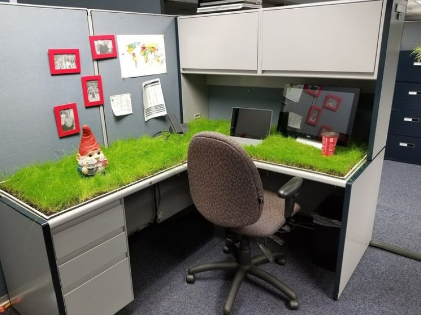 22 examples of the best office pranks and jokes