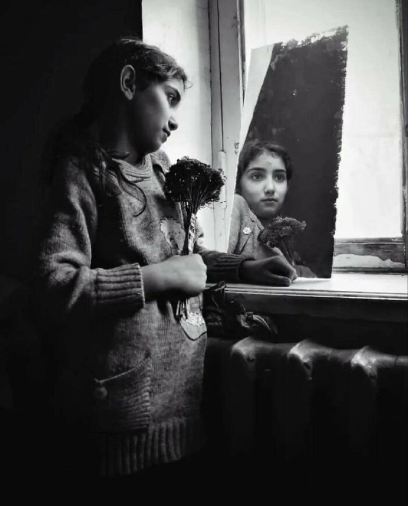 22 fotografías cautivadoras de un fotógrafo que muestran la profundidad emocional de la infancia 22 fotografías cautivadoras de un fotógrafo que muestran la profundidad emocional de la infancia