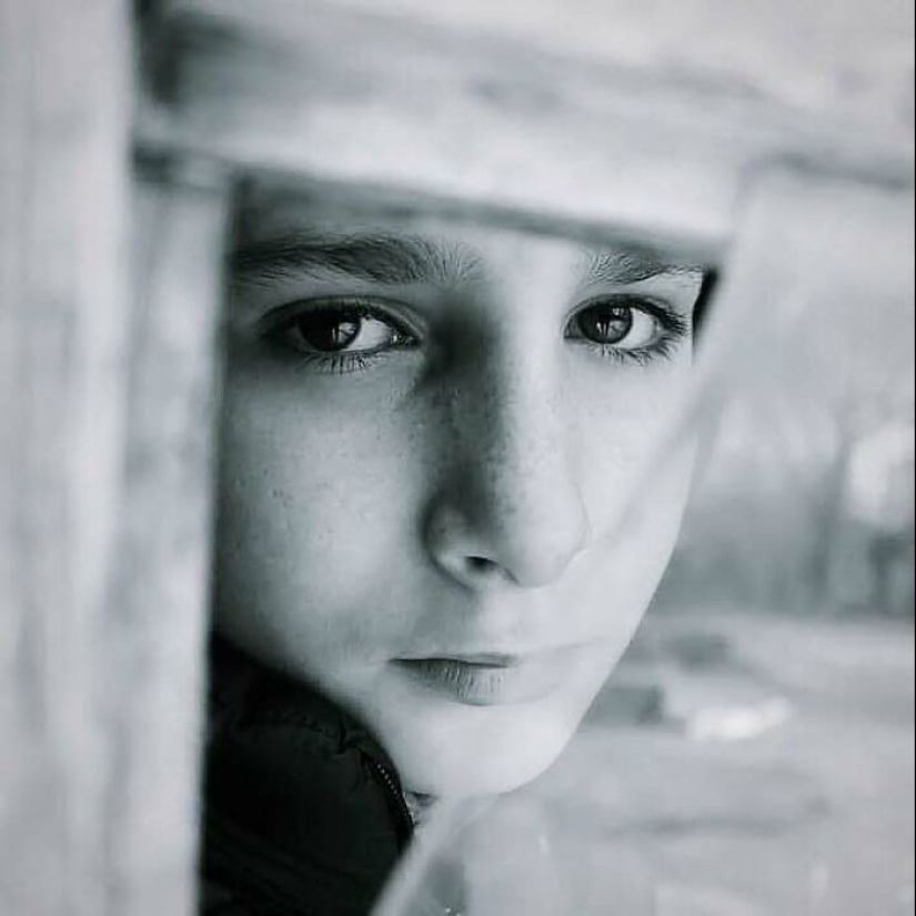 22 fotografías cautivadoras de un fotógrafo que muestran la profundidad emocional de la infancia 22 fotografías cautivadoras de un fotógrafo que muestran la profundidad emocional de la infancia