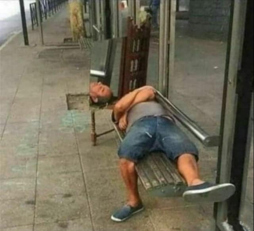 22 funny photos from the "it seemed" series that are worth looking at twice