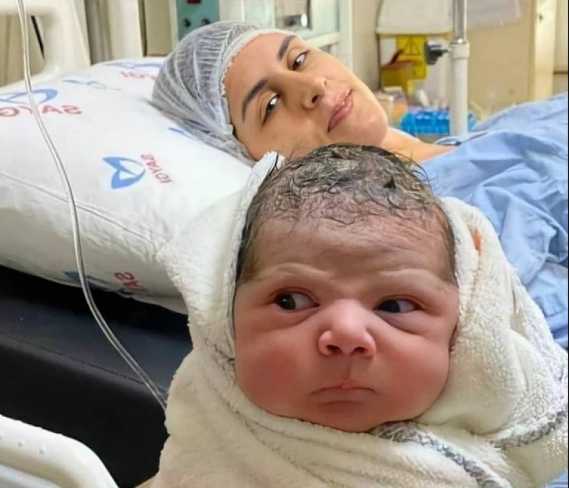 22 funny photos of babies with strikingly adult faces 22 funny photos of babies with strikingly adult faces