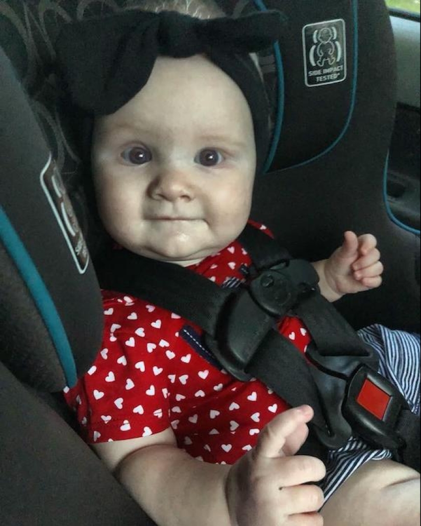 22 funny photos of babies with strikingly adult faces 22 funny photos of babies with strikingly adult faces