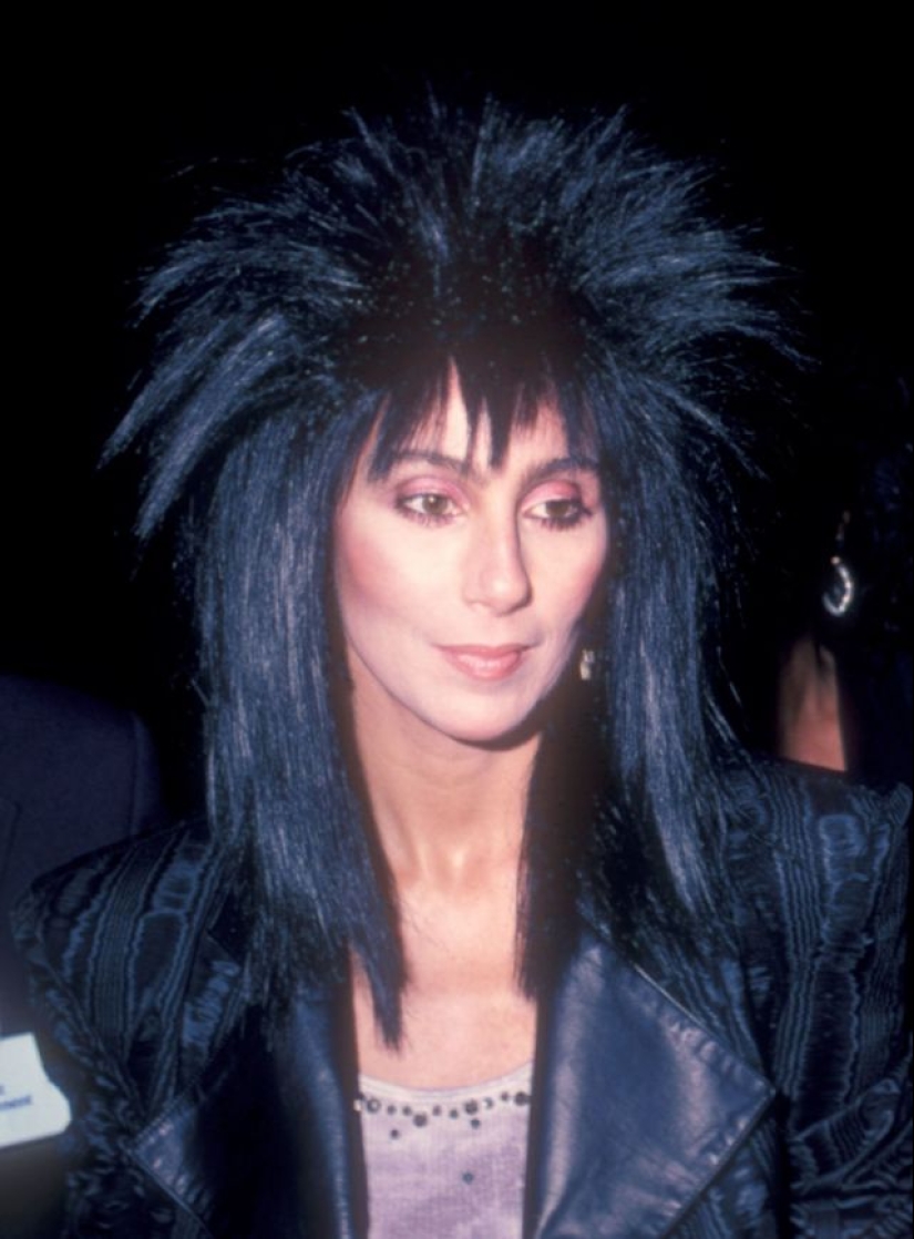 22 gorgeous vintage photos of Cher from the 80s 22 gorgeous vintage photos of Cher from the 80s