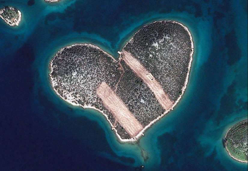 22 islands in the ocean 22 islands in the ocean