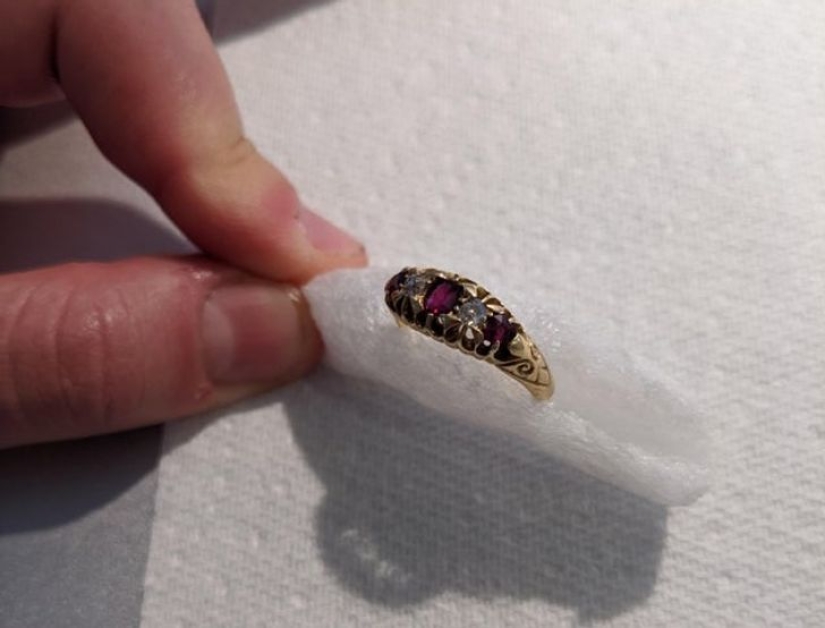 22 lucky people shared their amazing findings 22 lucky people shared their amazing findings