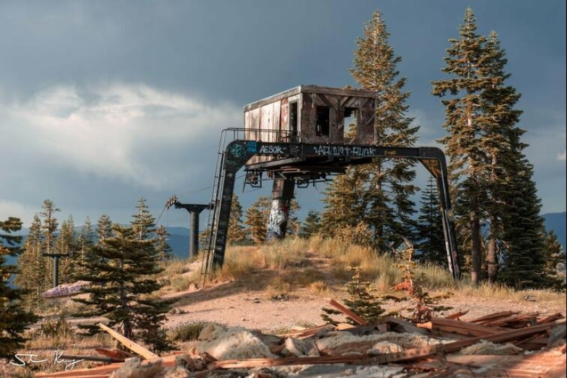 22 mesmerizing photos of abandoned places and buildings 22 mesmerizing photos of abandoned places and buildings