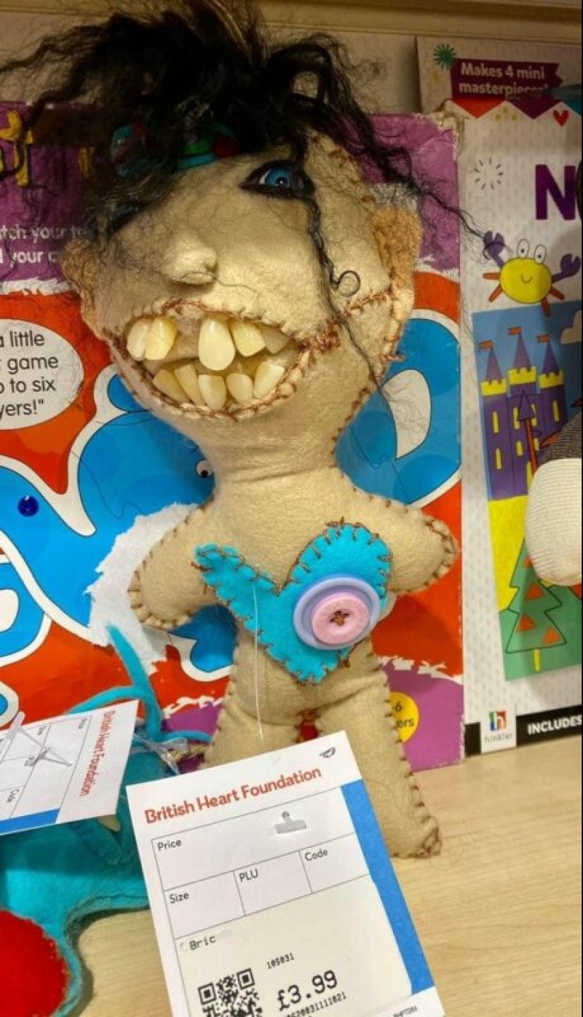 22 Nightmare Dolls: These Finds Will Make You Sleep With the Lights On 22 Nightmare Dolls: These Finds Will Make You Sleep With the Lights On