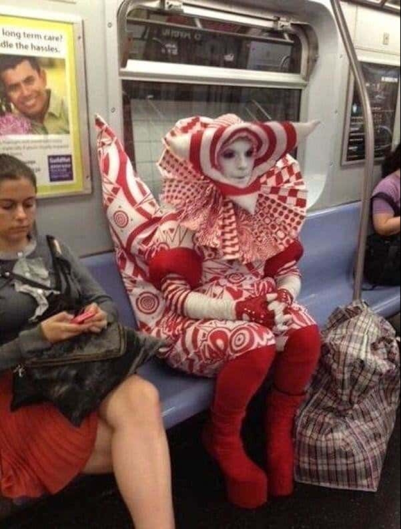 22 of the most colorful characters who managed to meet in the subway