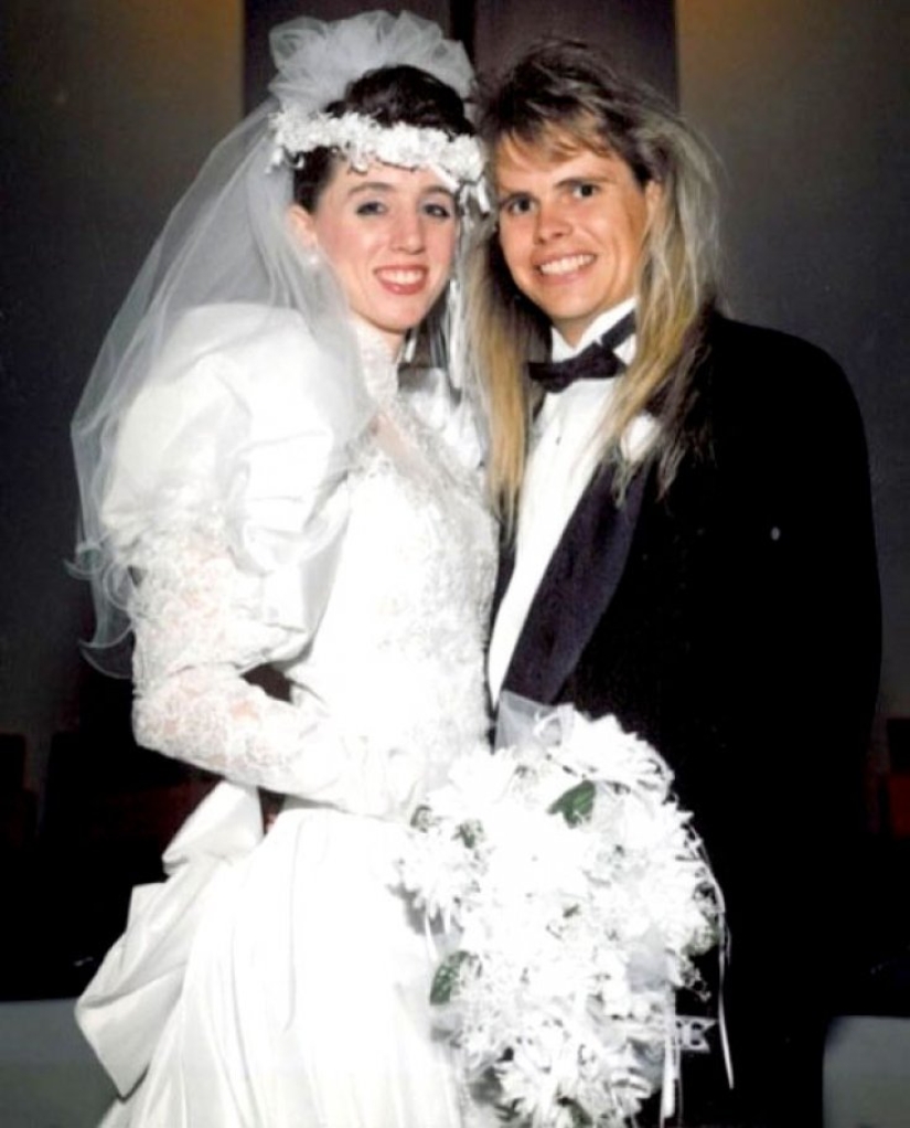 22 of the worst photos of couples you've ever seen