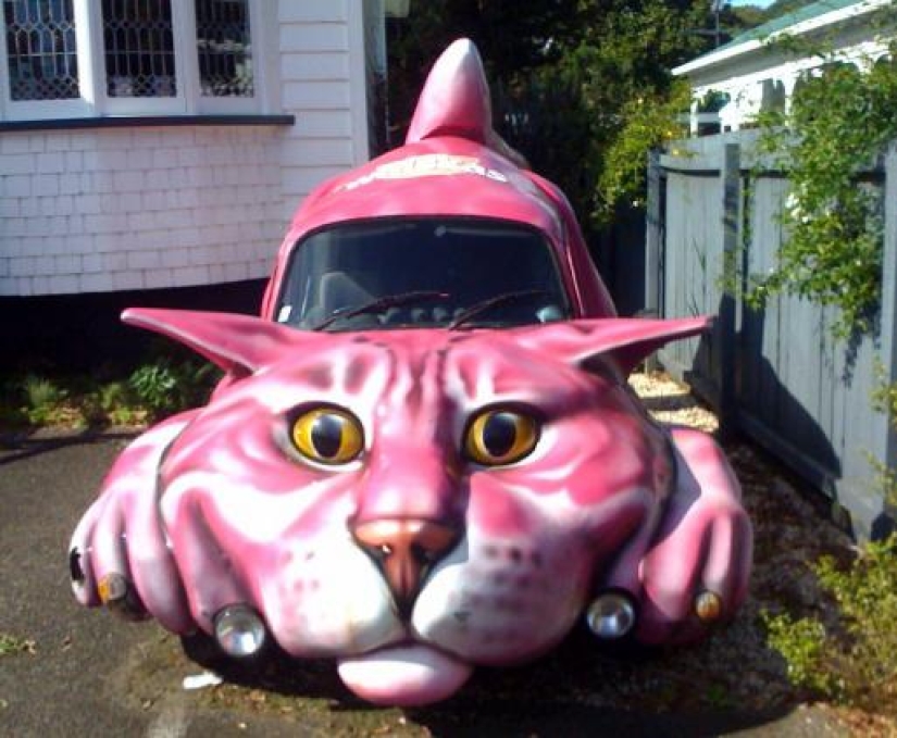 22 photos about what happens when bad taste is combined with good performance