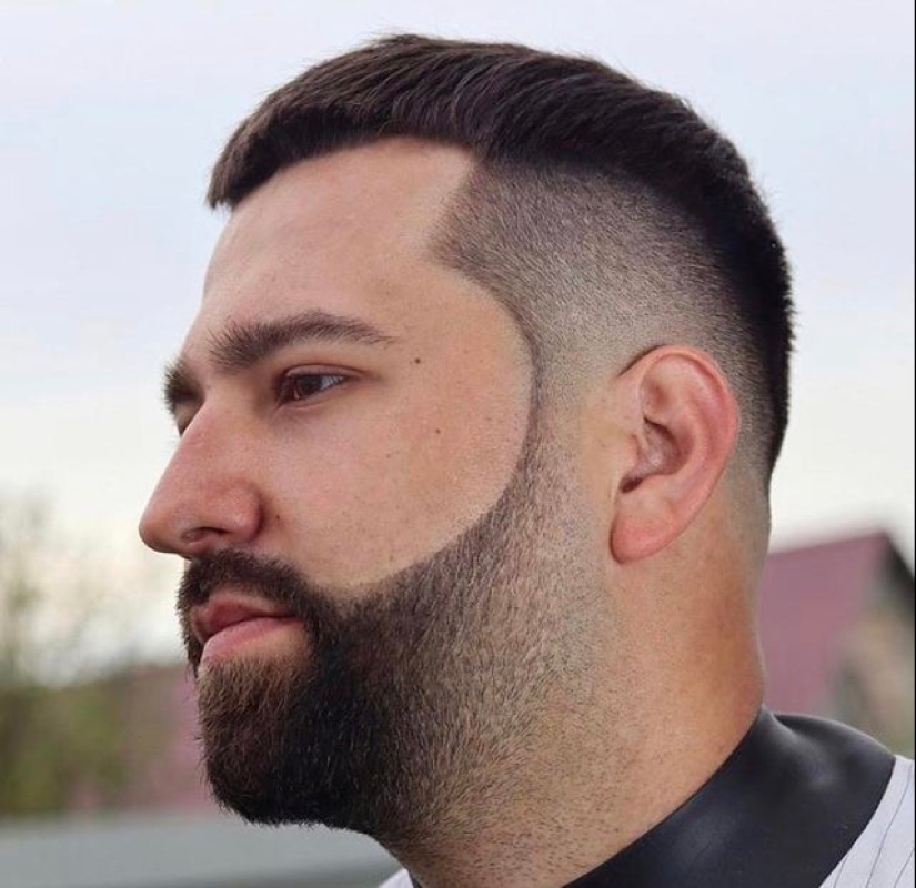 22 photos about what happens when bad taste is combined with good performance