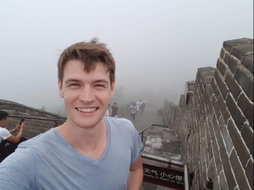 22 photos filled with pain and disappointment